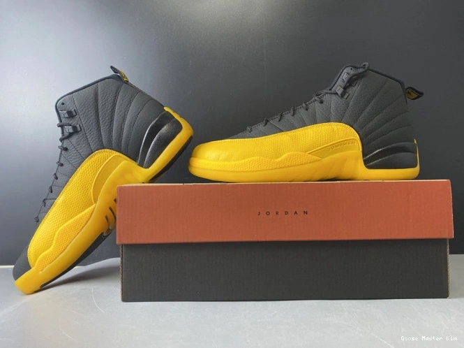 Gold 130690-070 Jordan Retro University Air Black 12 0704